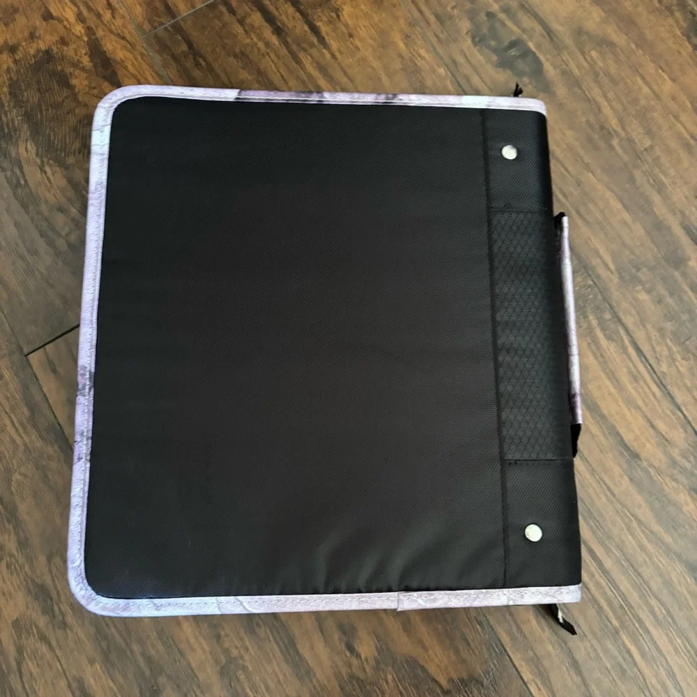 Five Star Black and Purple Tablet Binder